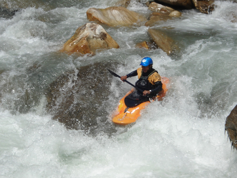 Kayaking Nepal Bhote Kosi Guide