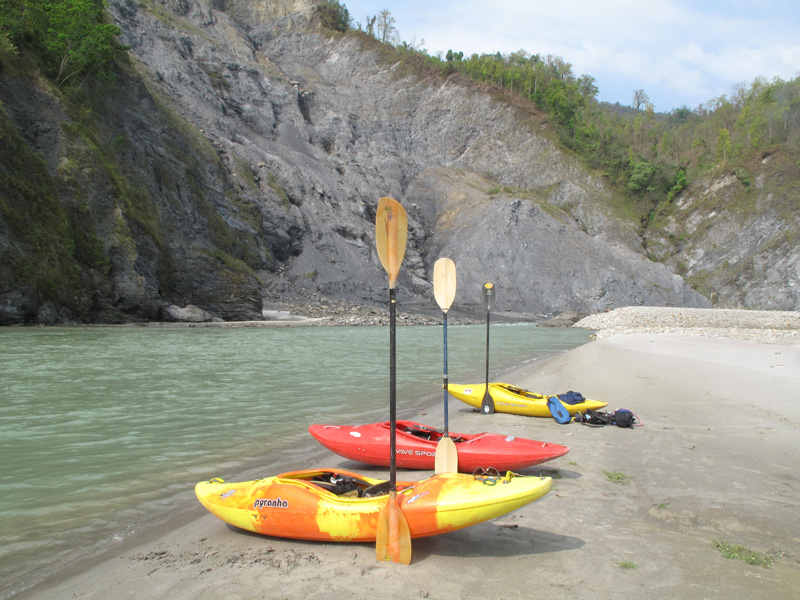 Kayaking Nepal Quiet Spot